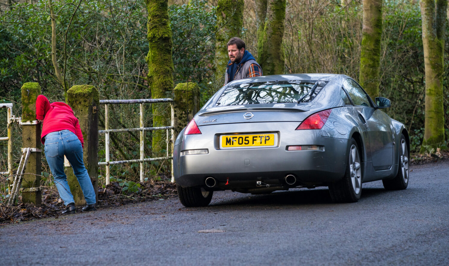 Coronation Street Abi's in pain and Dean chucks her out of the car
