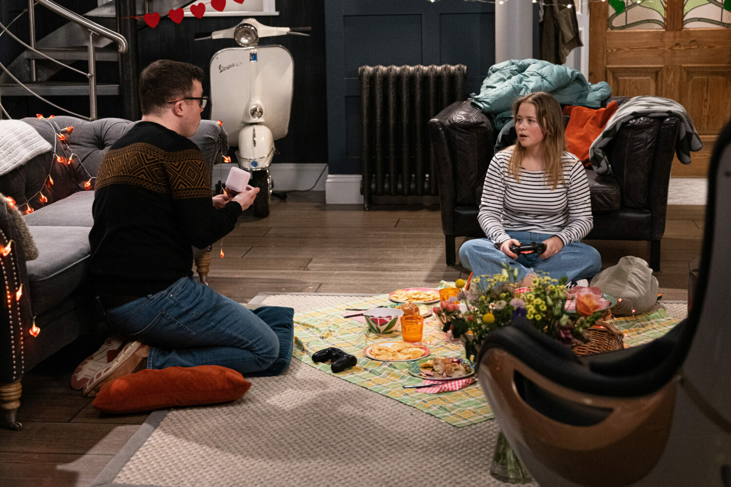 Emmerdale Feb 15 Vinny makes Liv think he's proposing