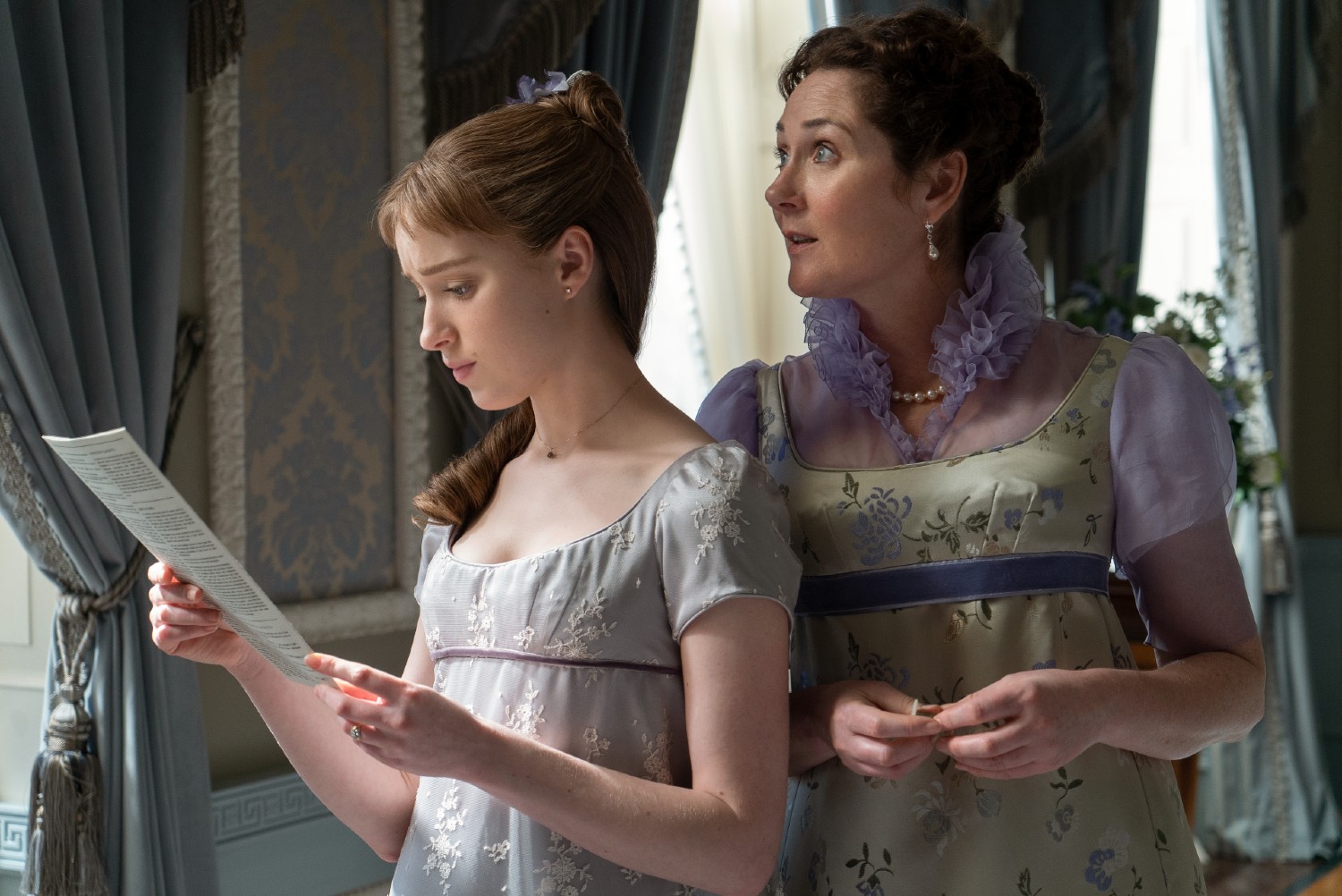 Violet and Daphne Bridgerton