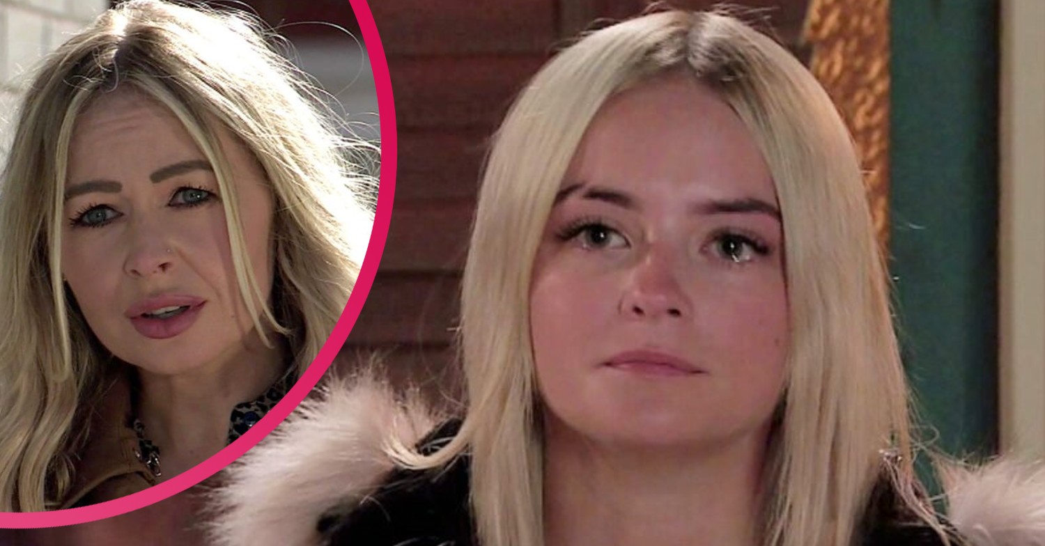 Coronation Street Laura and Kelly Neelan
