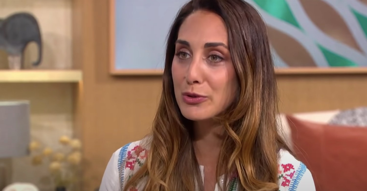 Dr Sara Kayat