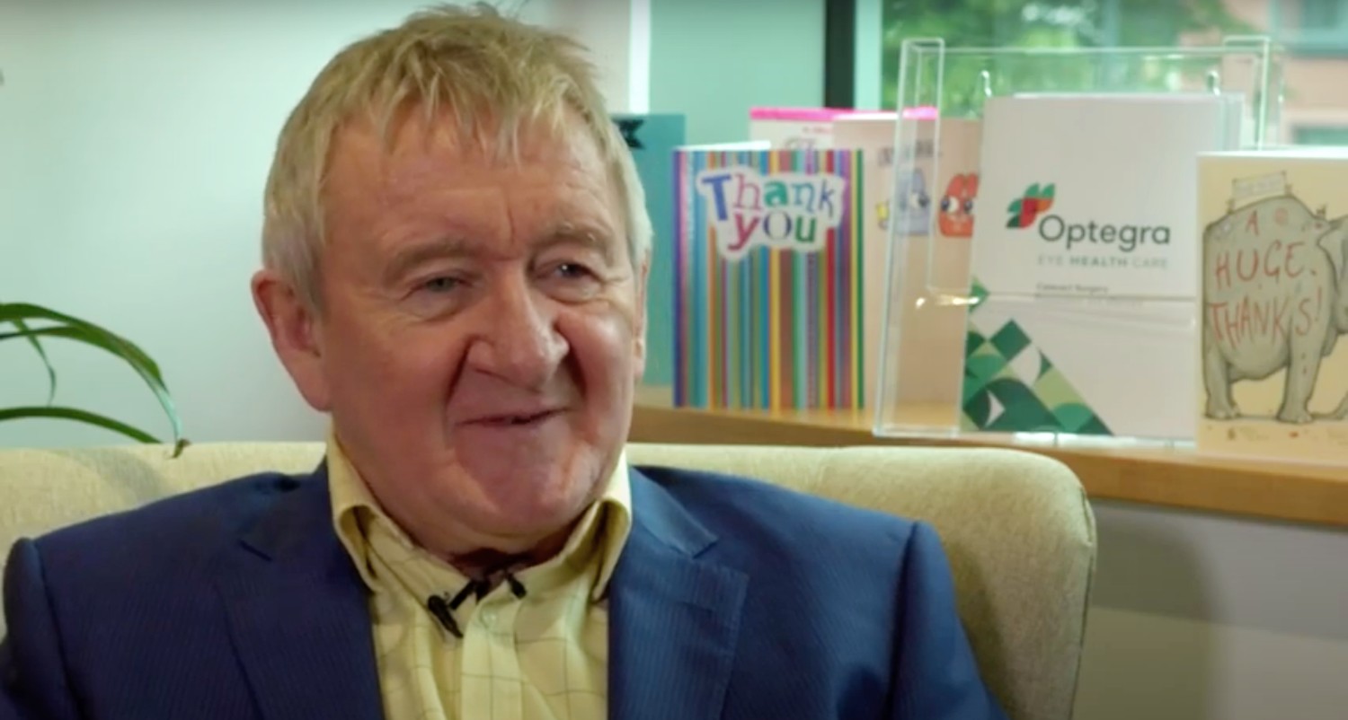 Dr Chris Steele MBE