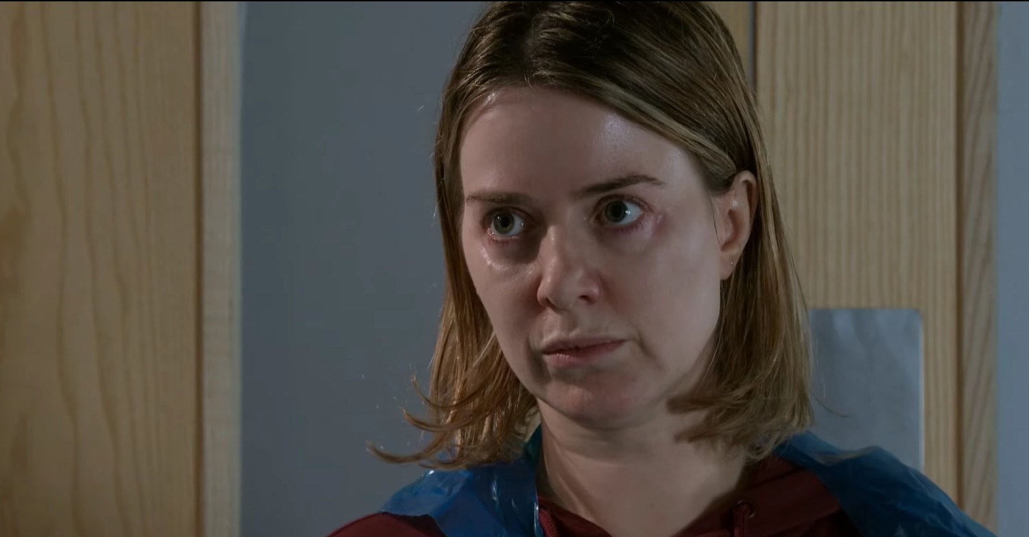 Abi Franklin has a choice to make in Coronation Street (Credit: ITV)