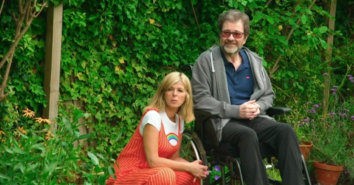 Kate Garraway and Derek Draper sitting in their garden on Love Your Garden