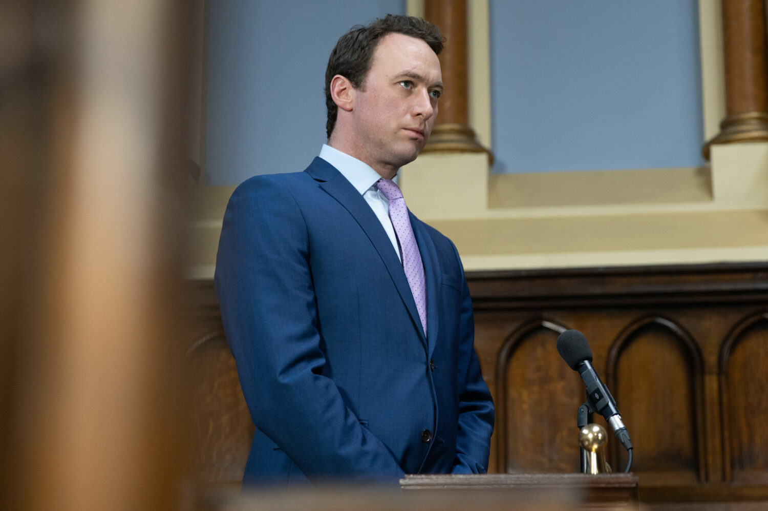 Emmerdale spoilers Liam in court looking worried 