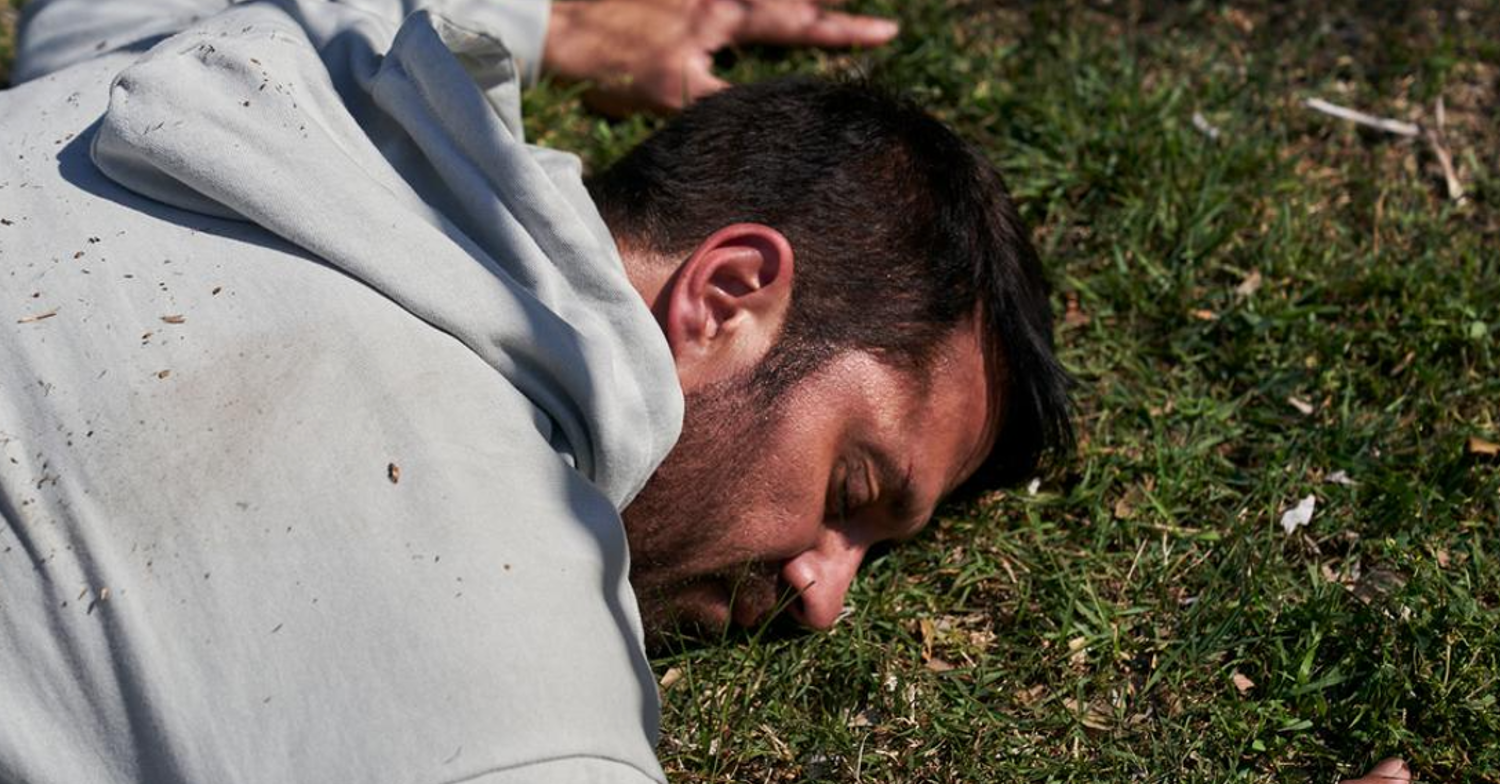 Home and Away Ari collapsed on grass