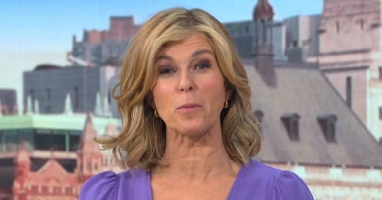 Kate Garraway wears purple dress on GMB April 8, 2022