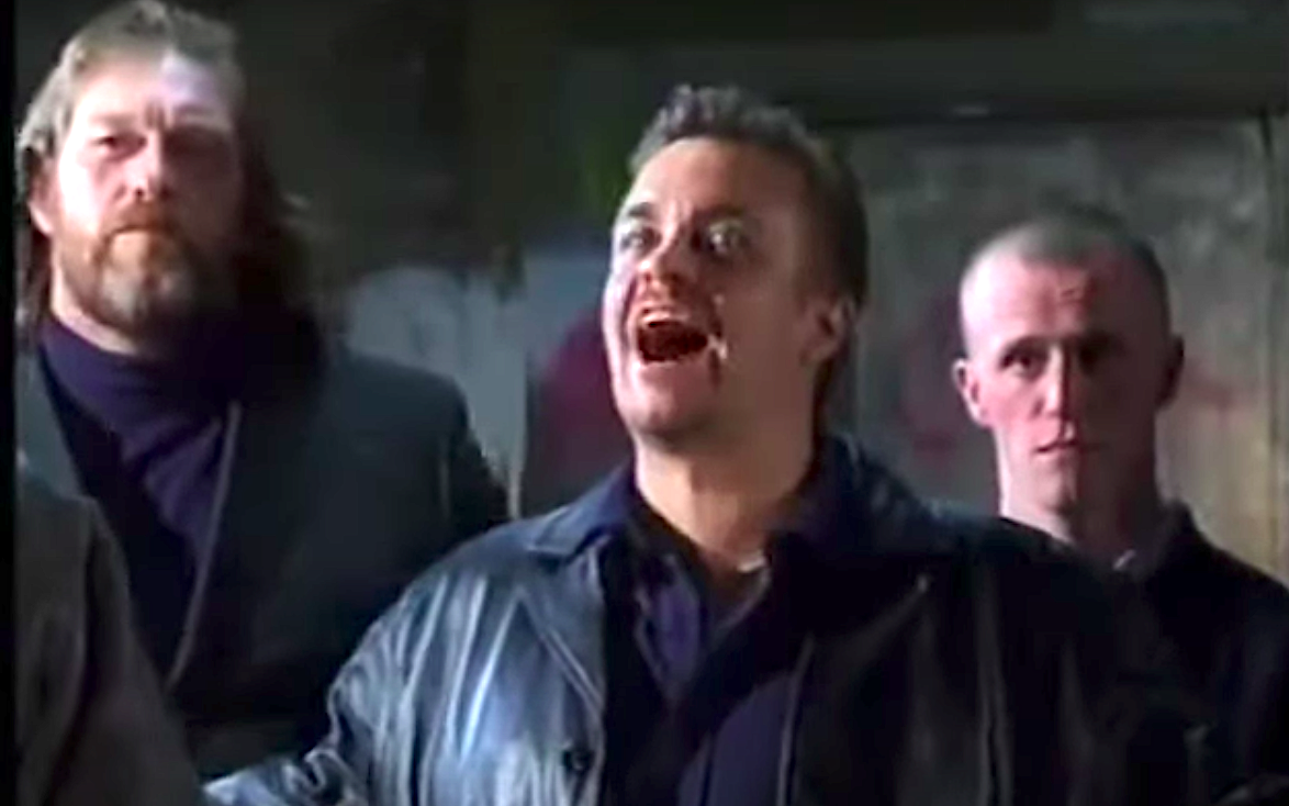Corrie villain Jez Quigley gets ready to beat up Steve McDonald