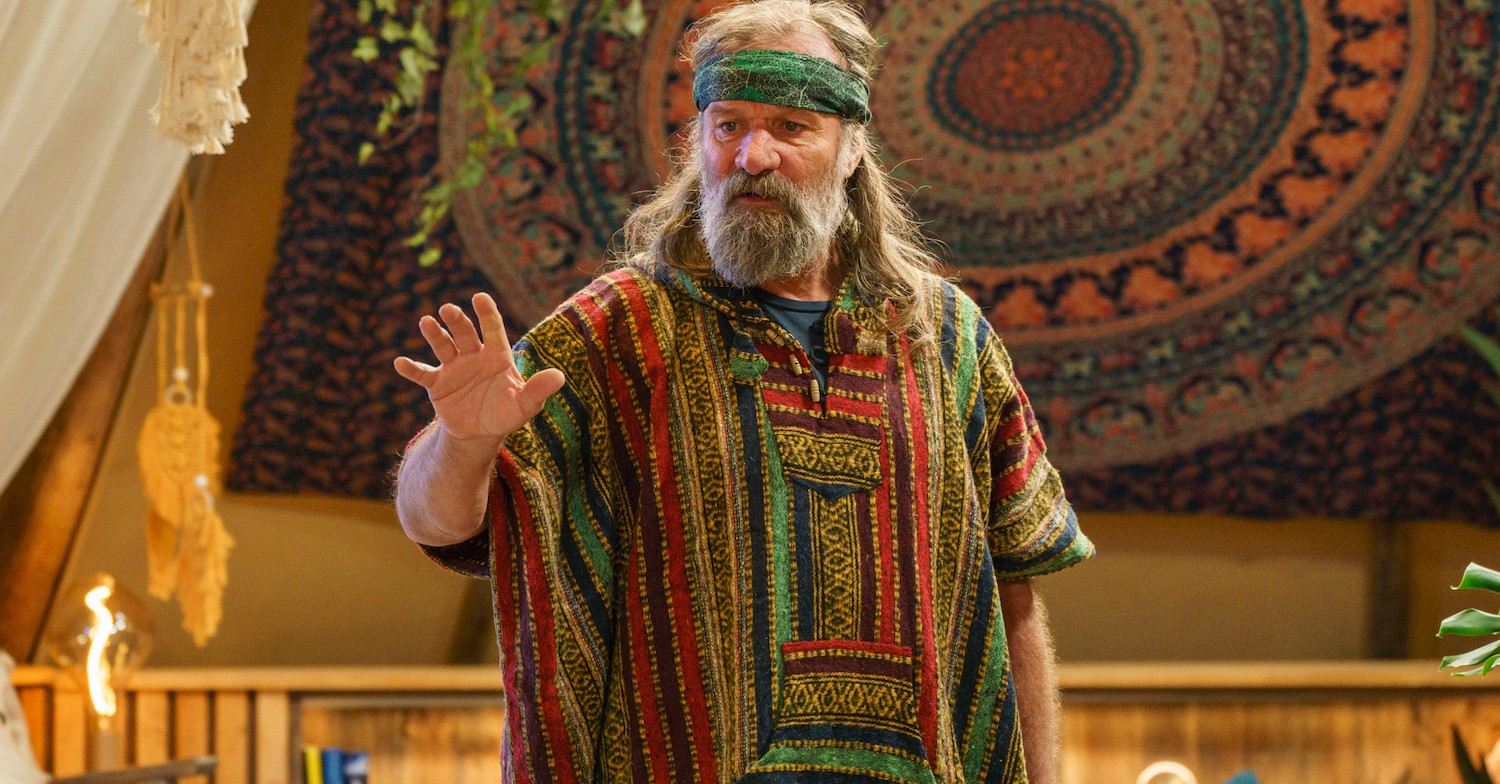 Freeze the fear icon Wim Hof lecturing an unseen audience