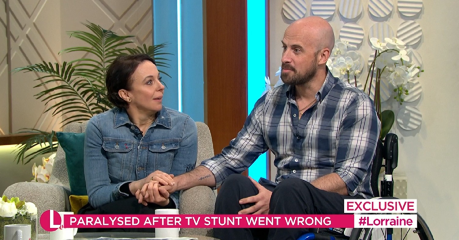 BGT Jonathan Goodwin on Lorraine with fiancee Amanda Abbington May 6, 2022