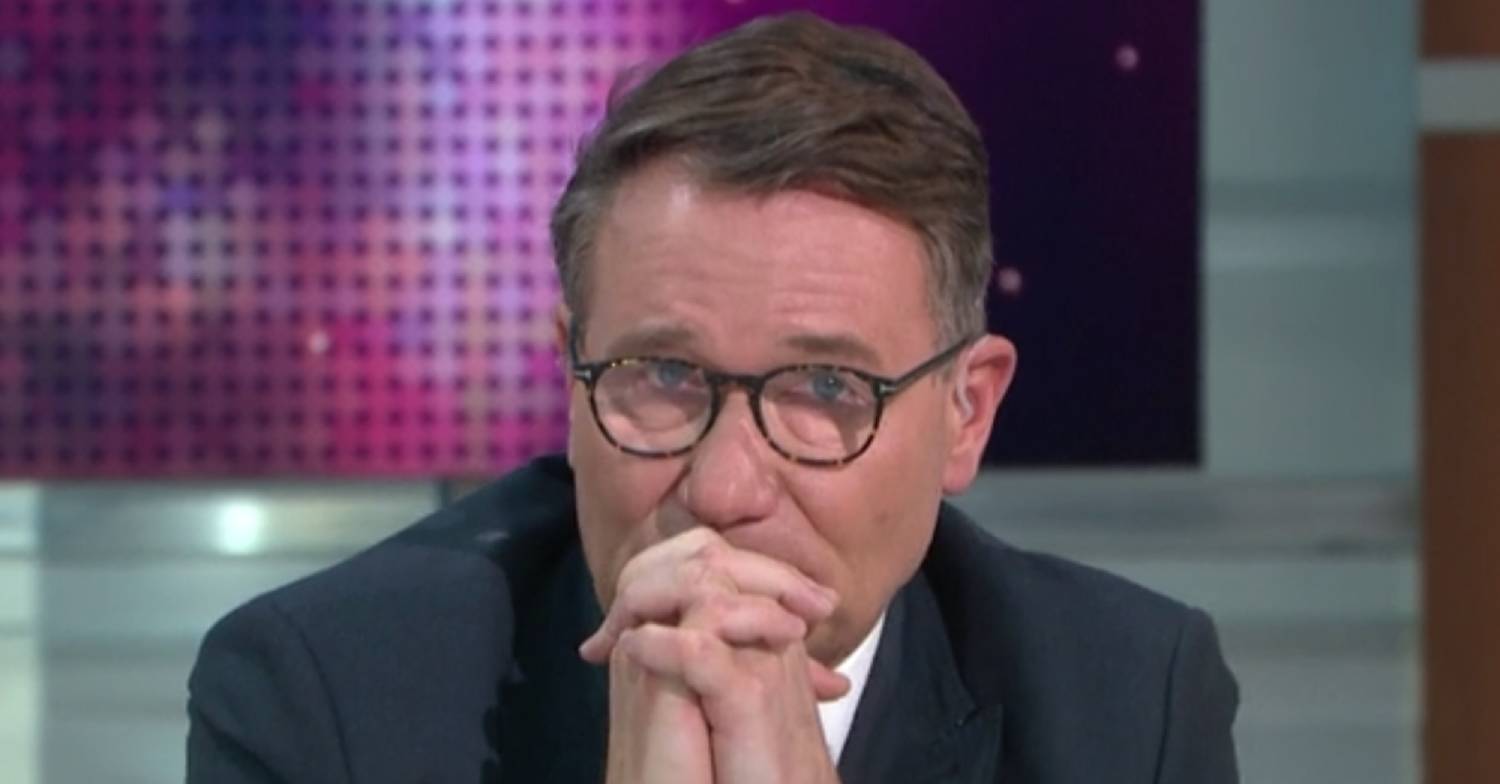 Richard Arnold becomes emotional on GMB