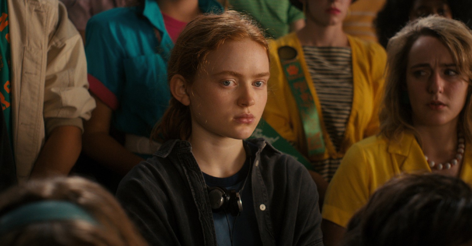 Max frowning with her headphones on in Stranger Things season 4