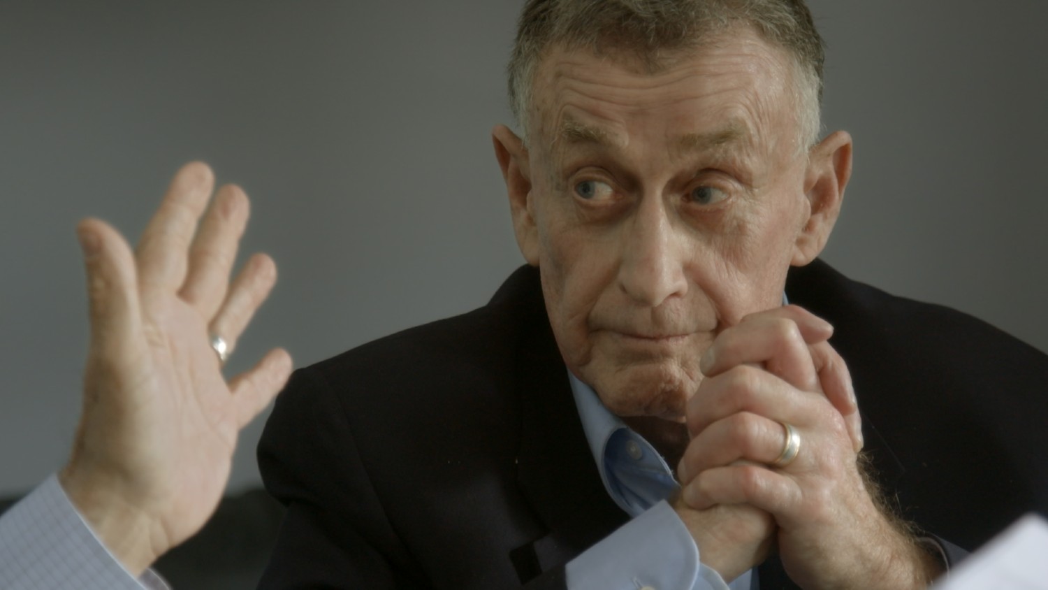 Michael Peterson smiling on The Staircase