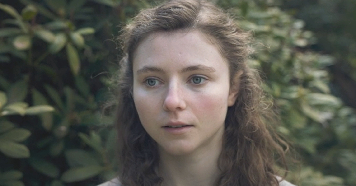 Life After Life's Ursula look pensive, played by Thomasin McKenzie