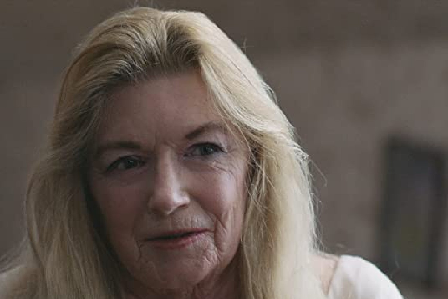 Beverly Lynn Smith's twin sister Barbra 