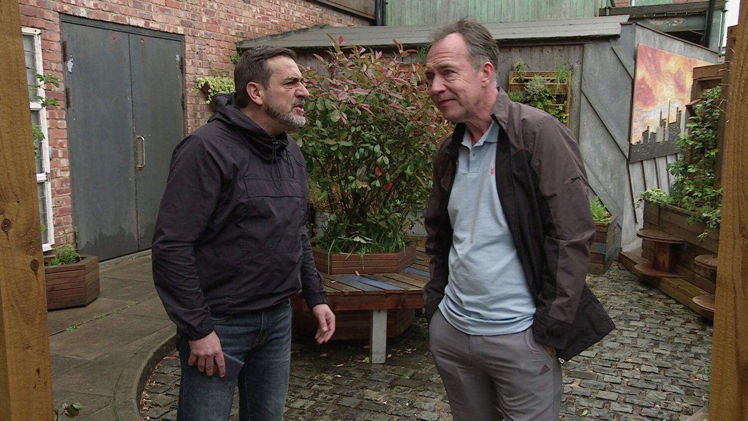 Coronation Street Furious Peter argues with smug Mr Thorne