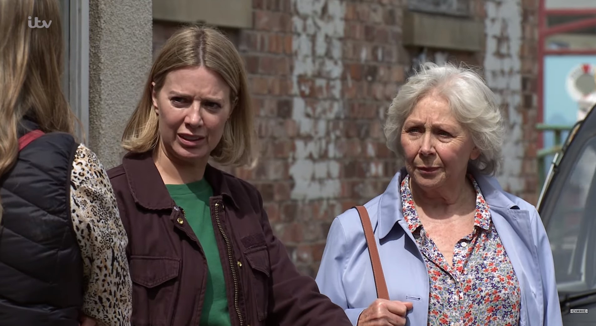 Coronation Street Abi looks confused as Tracy attacks defiant Wendy