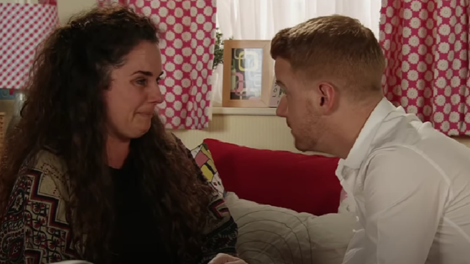 Izzy and Gary Coronation Street