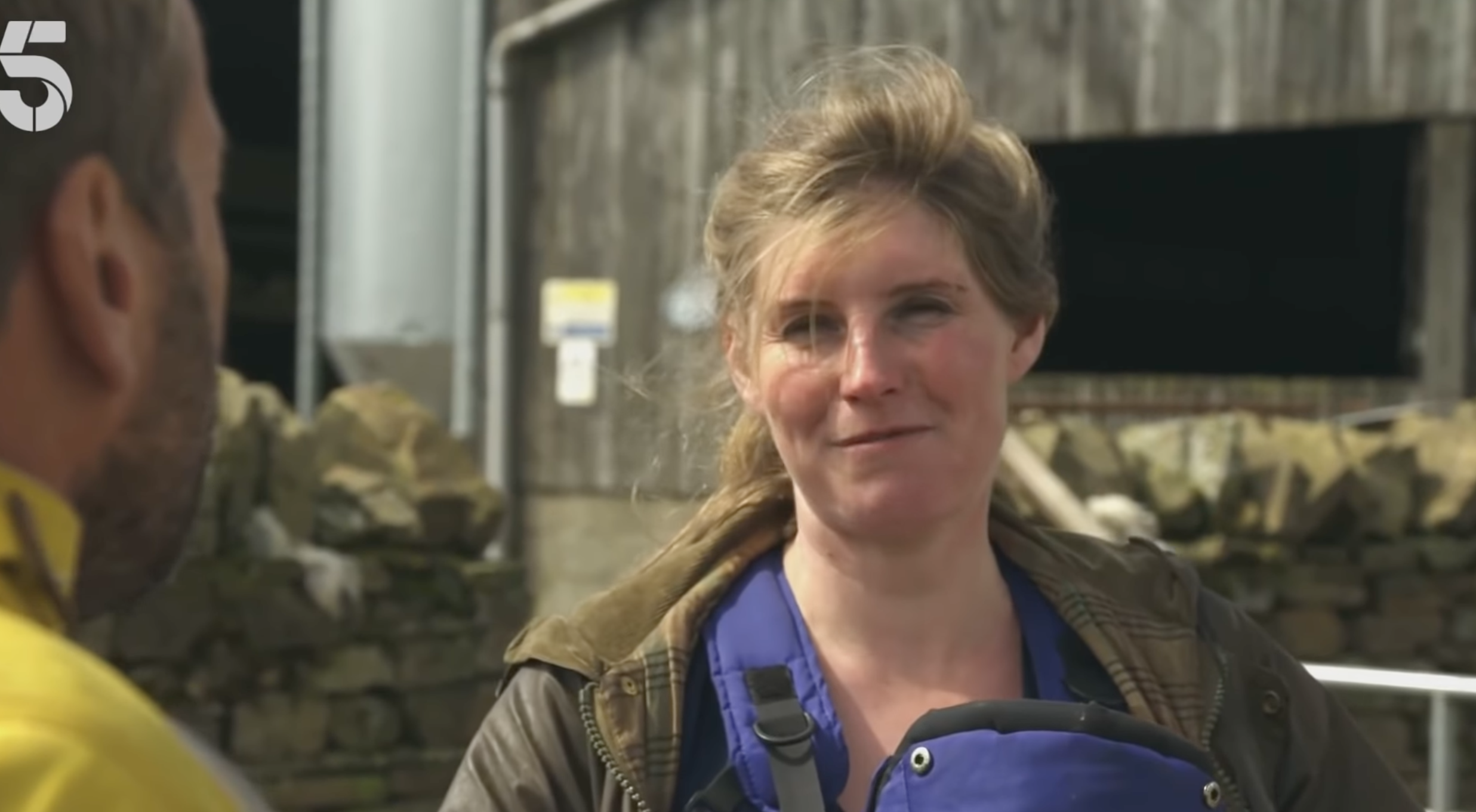 Amanda Owen talking to the camera