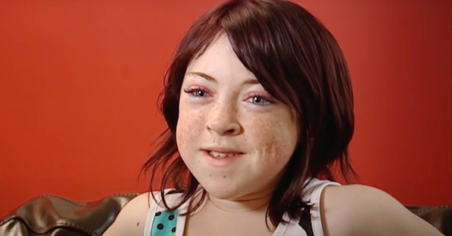 Small Teen, Bigger World star Jasmine Burkitt smiling