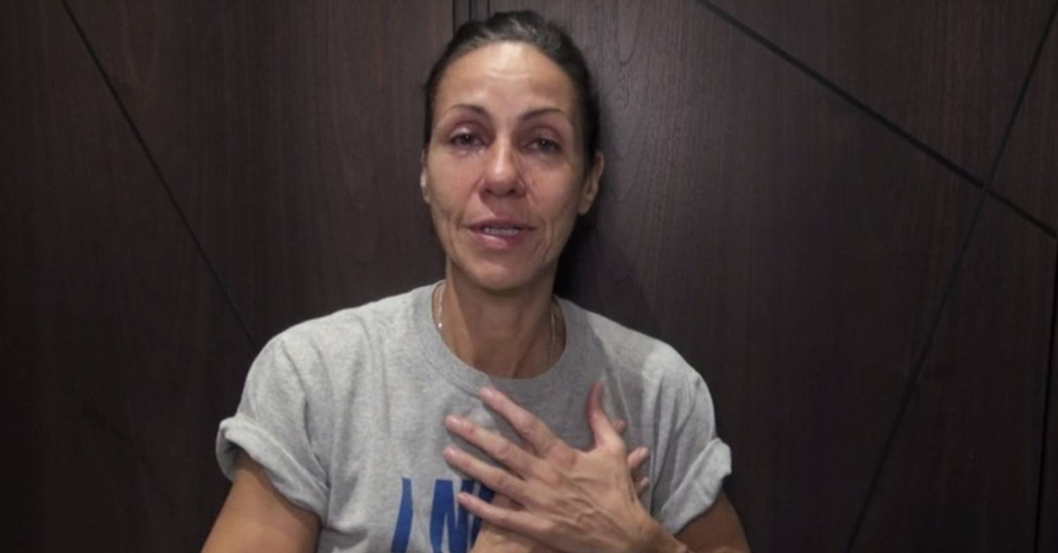 Julia Bradbury reflects emotionally on her breast cancer ordeal