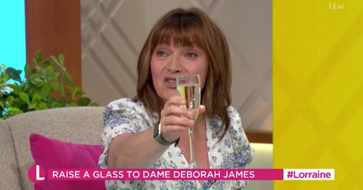 Lorraine raises a glass to Deborah James