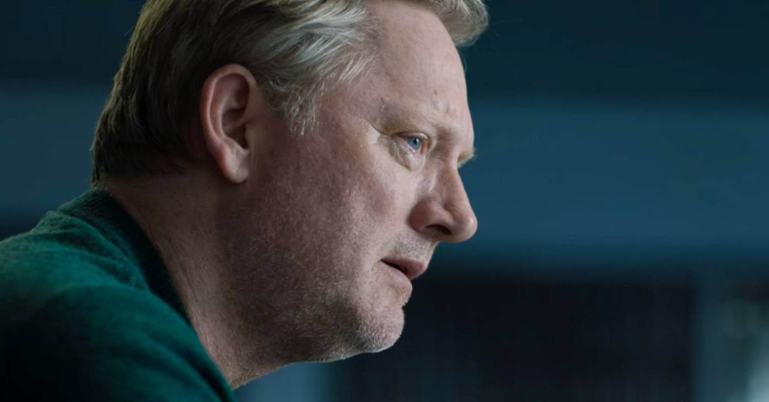 Douglas Henshall as Jimmy Perez in Shetland looks to the side