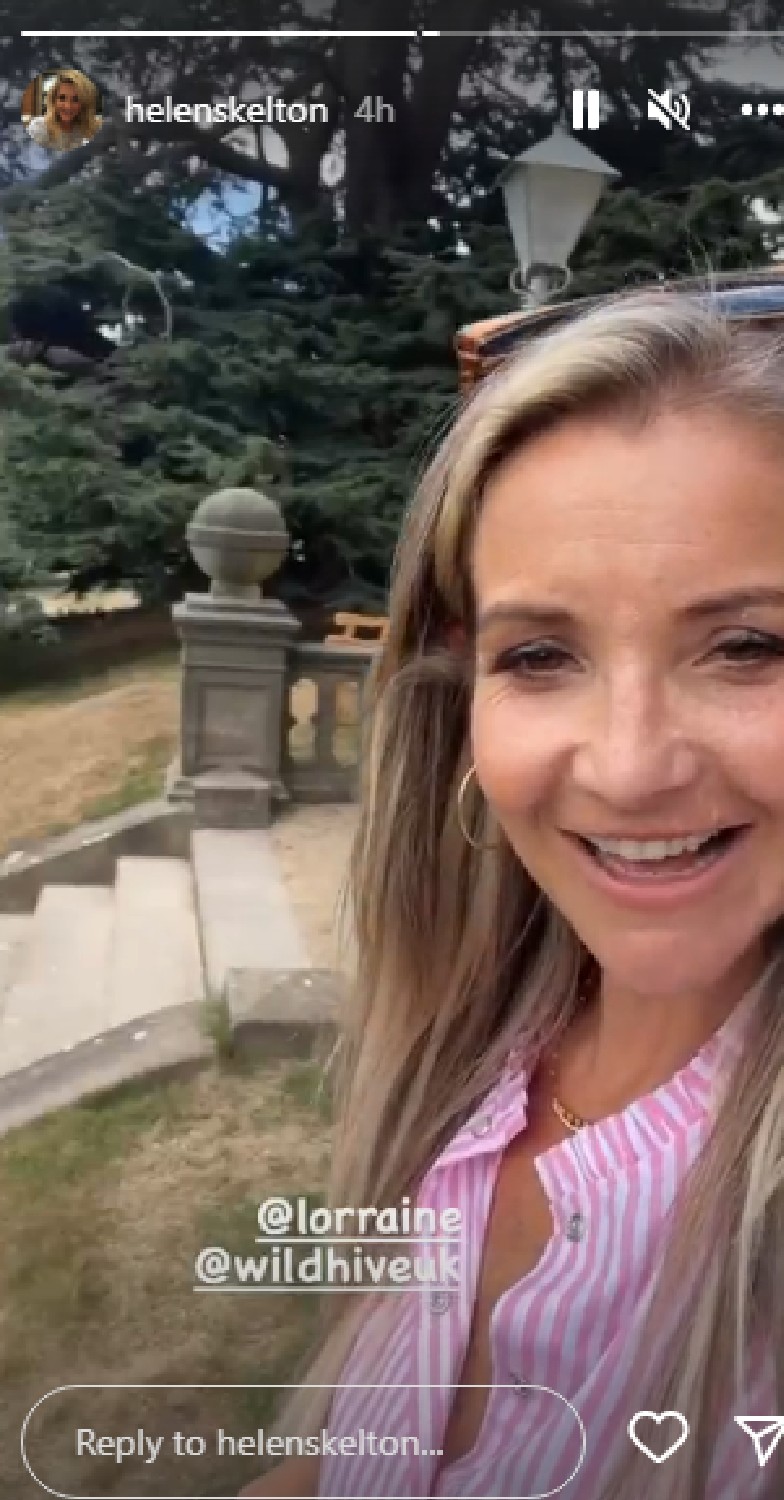 Helen Skelton screenshot from Instagram stories where she is wearing a pink shirt and filming outside