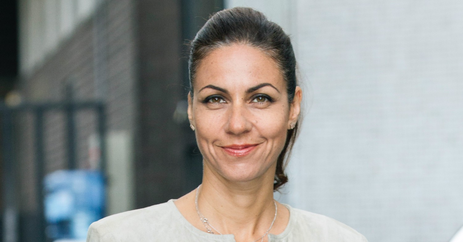 Julia Bradbury smiling