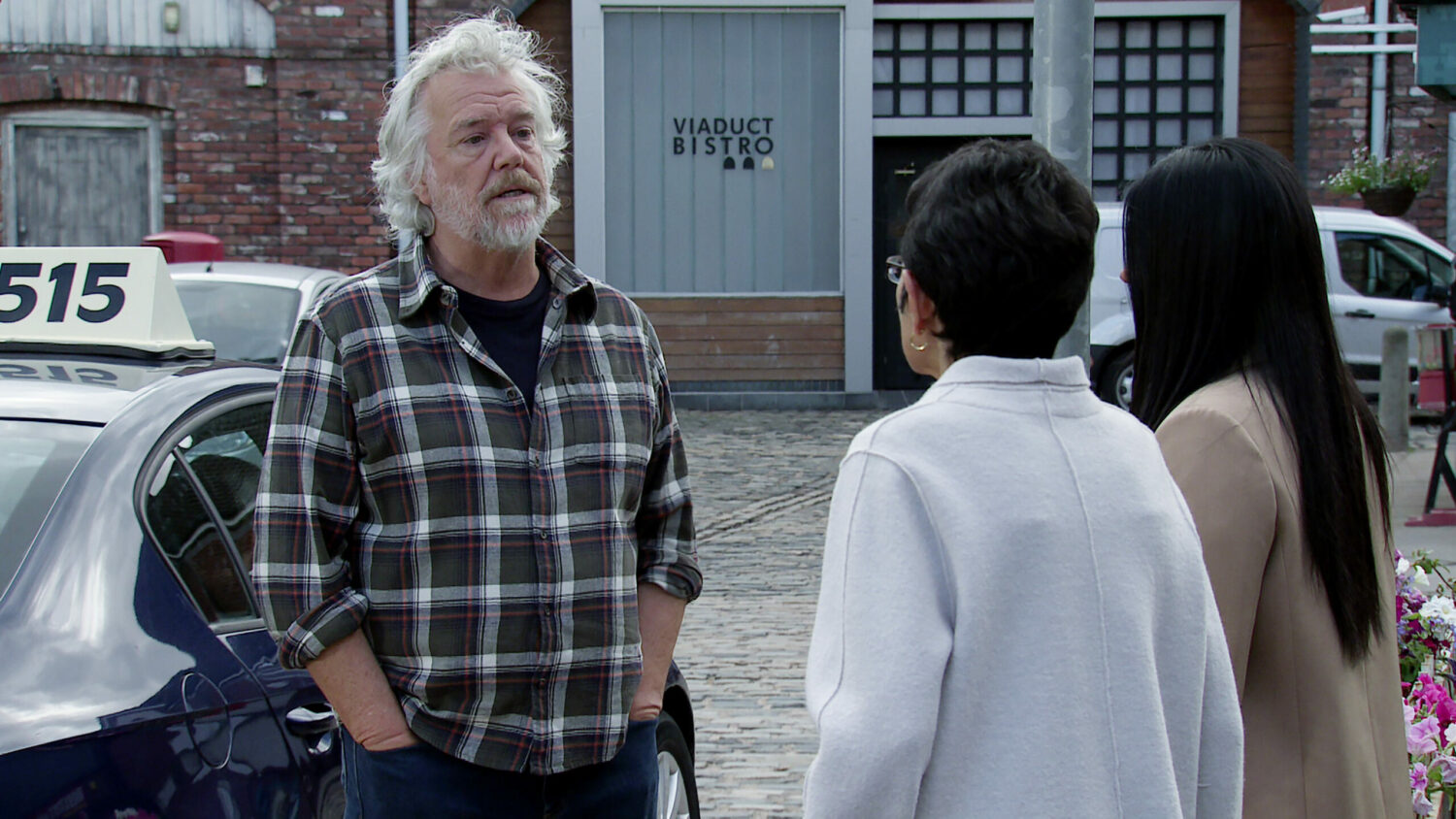 Coronation Street Stu faces Yasmeen