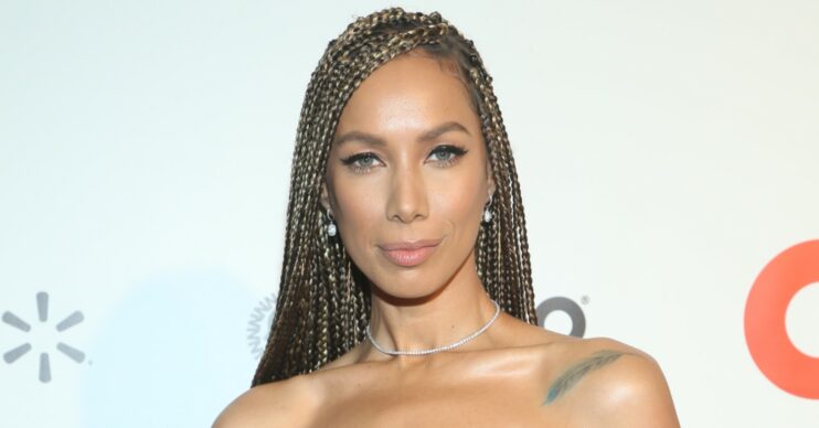 Leona Lewis posing on the red carpet