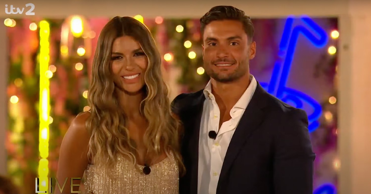 Davide and Ekin-Su in the Love Island final