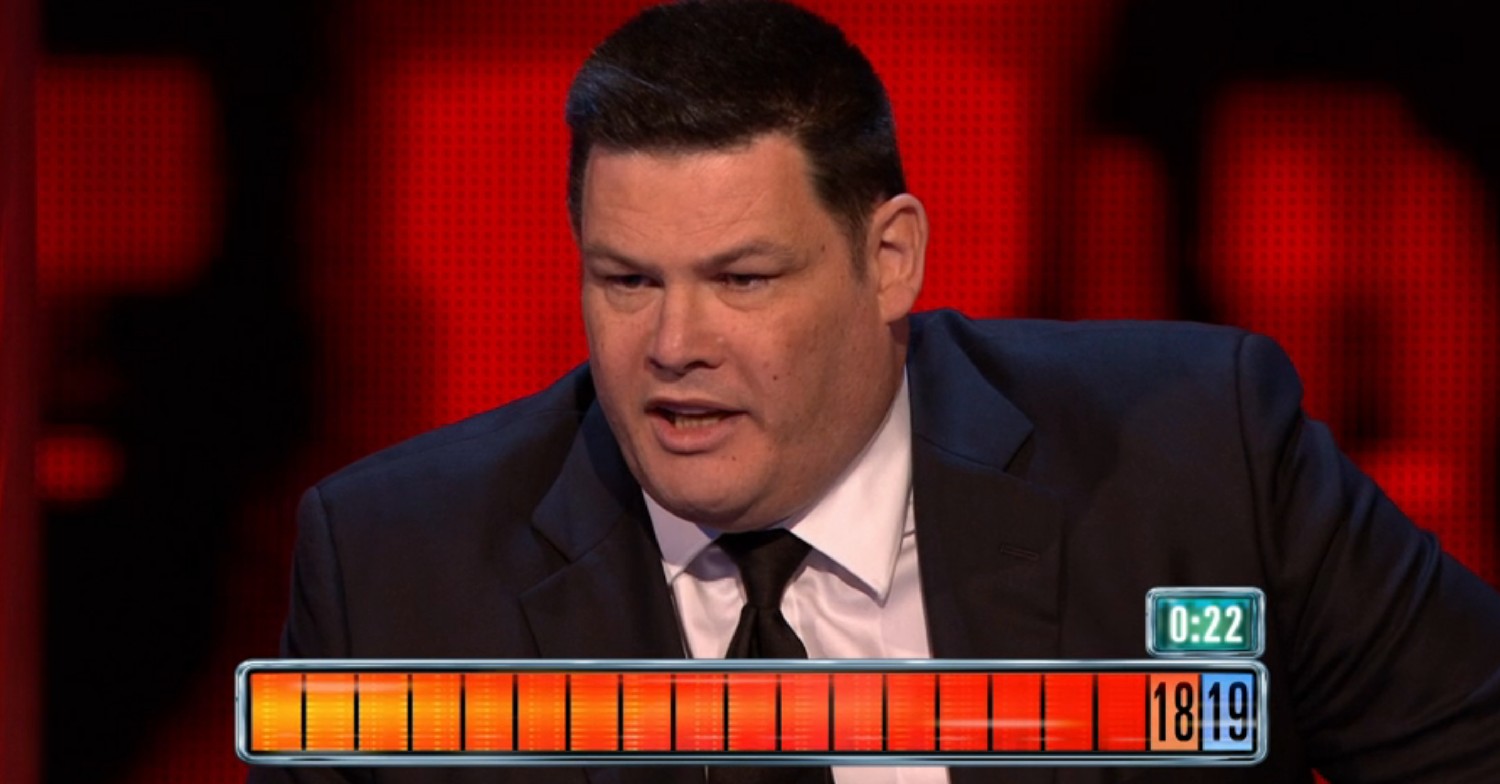 The Beast with 19 steps graphic in front of him on The Chase 