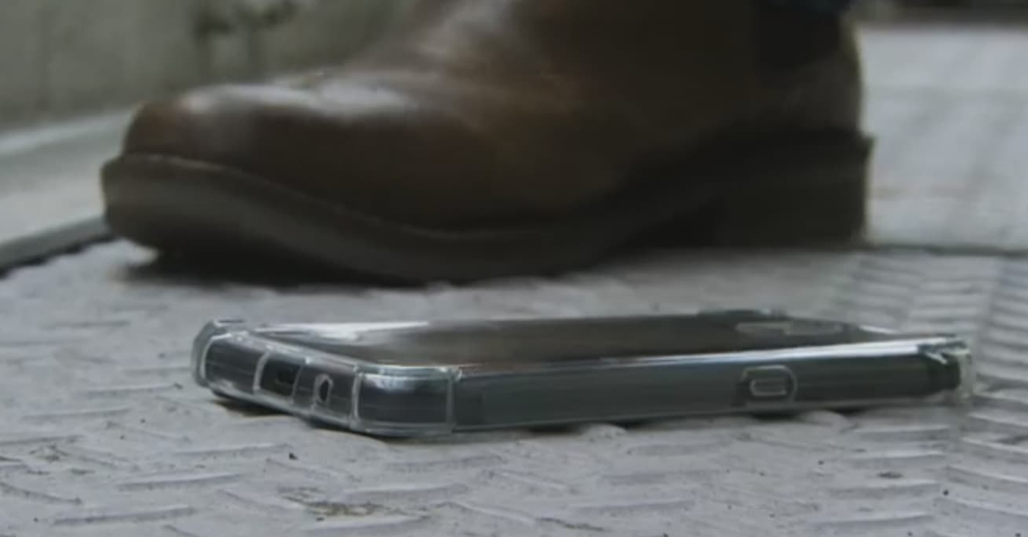 Corrie Leo's phone