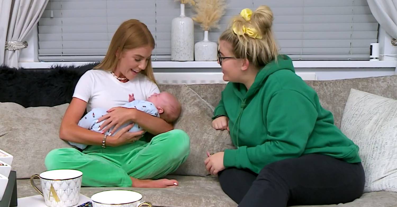 Gogglebox fans saw Georgia introduce her new baby Hugh to friend Abbie