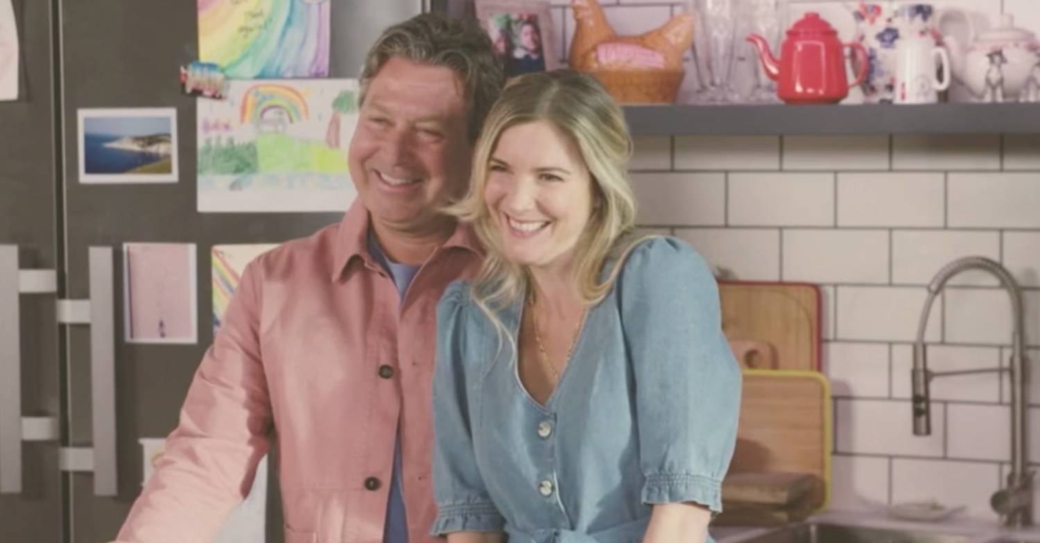John Torode and Lisa Faulkner cuddle up on John and Lisa's Weekend Kitchen