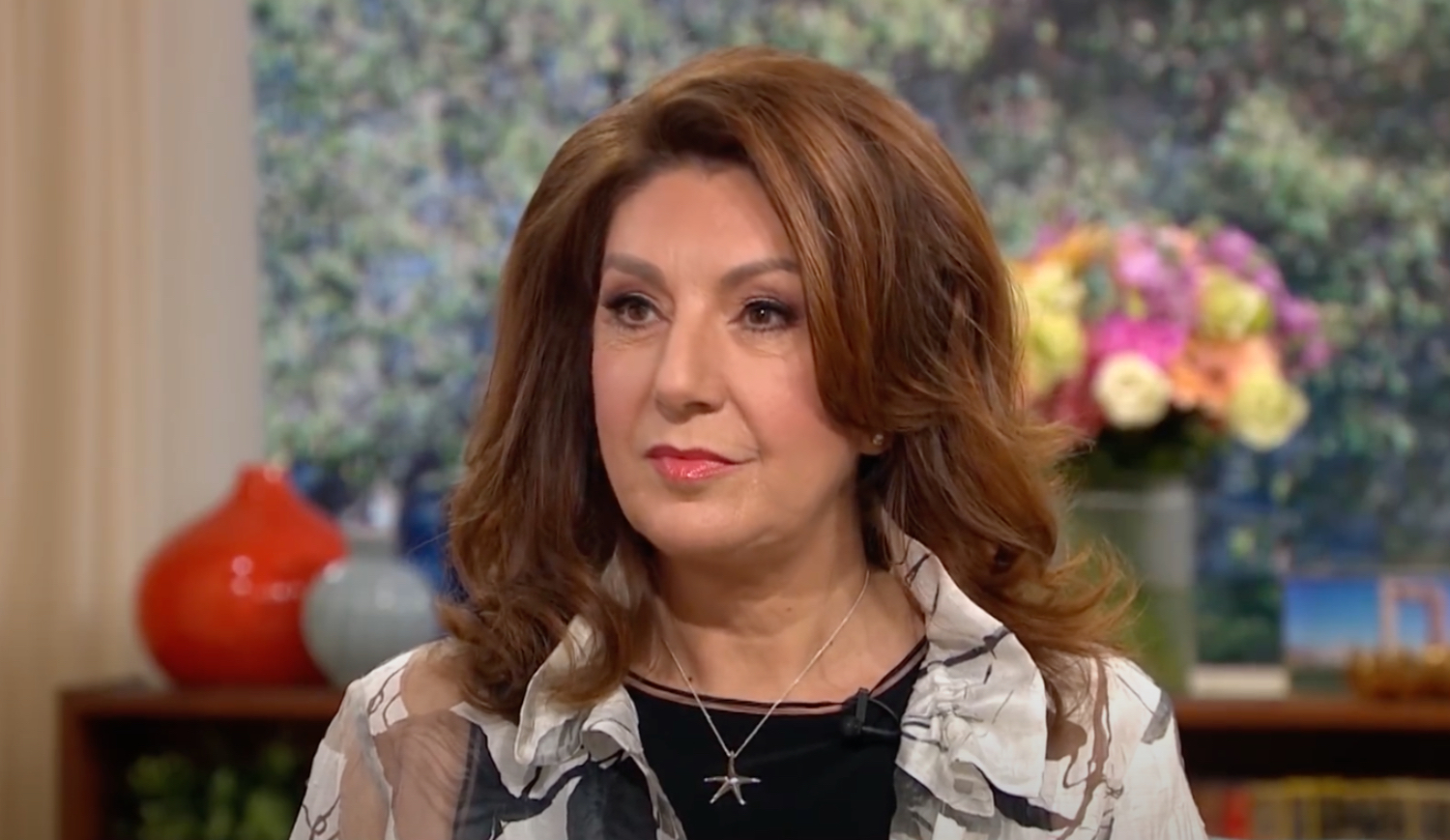 Jane McDonald looks serious on This Morning
