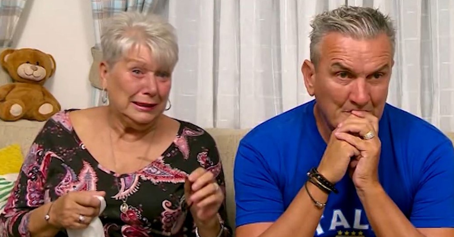 Gogglebox stars were in tears at the news of the Queen's death (Credit: Channel 4)