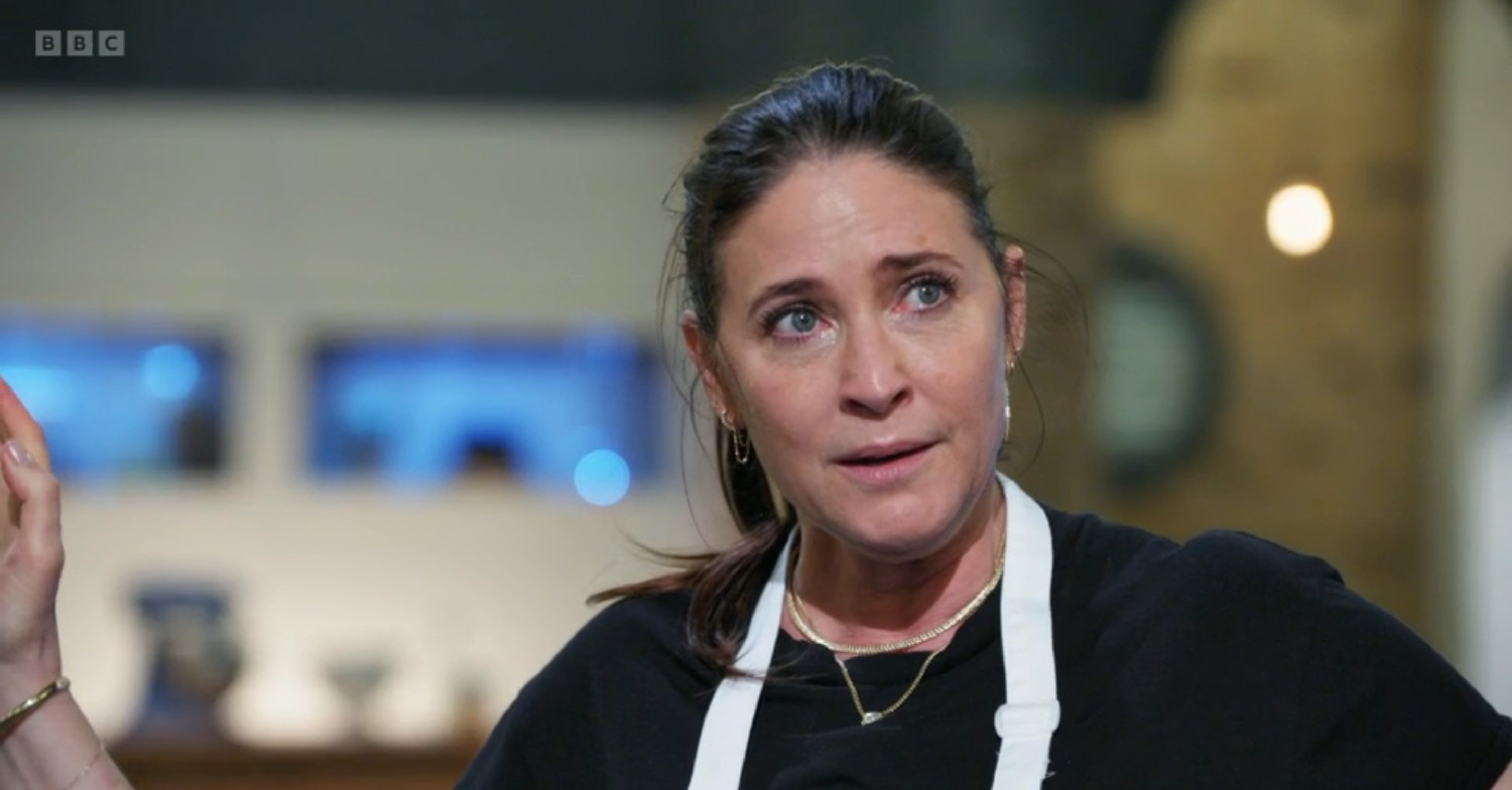 Lisa Snowdon crying on celebrity Masterchef 2022