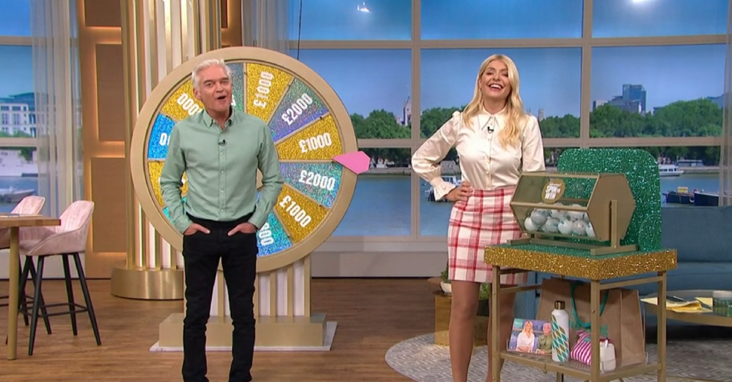 Phillip Schofield and Holly Willoughby presenting Spin to Win on This Morning 