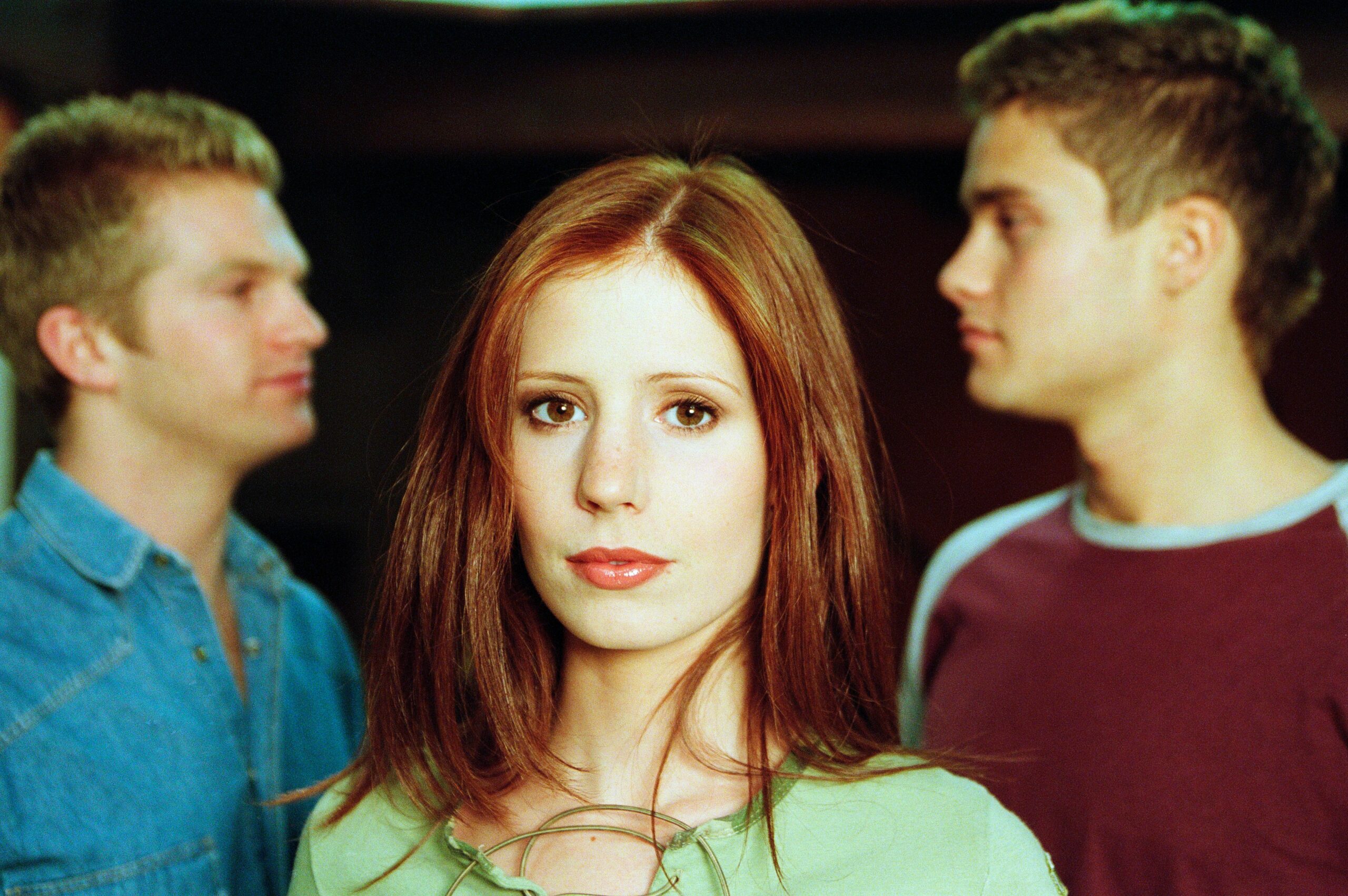 Emmerdale star Amy Nuttall as Chloe Atkinson in between Scott Windsor and Syd Woolfe