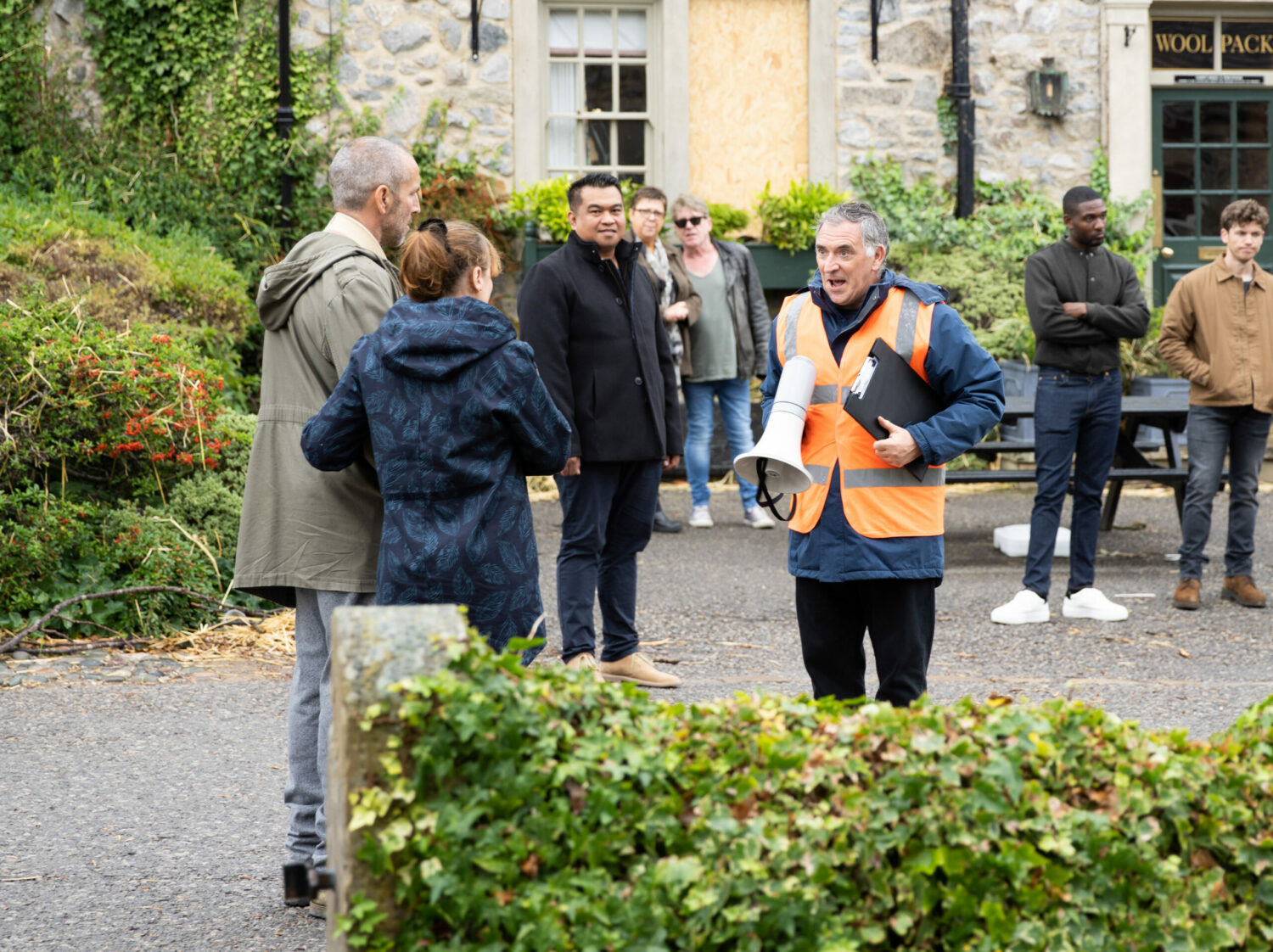 Emmerdale Bob organising the village clear up 
