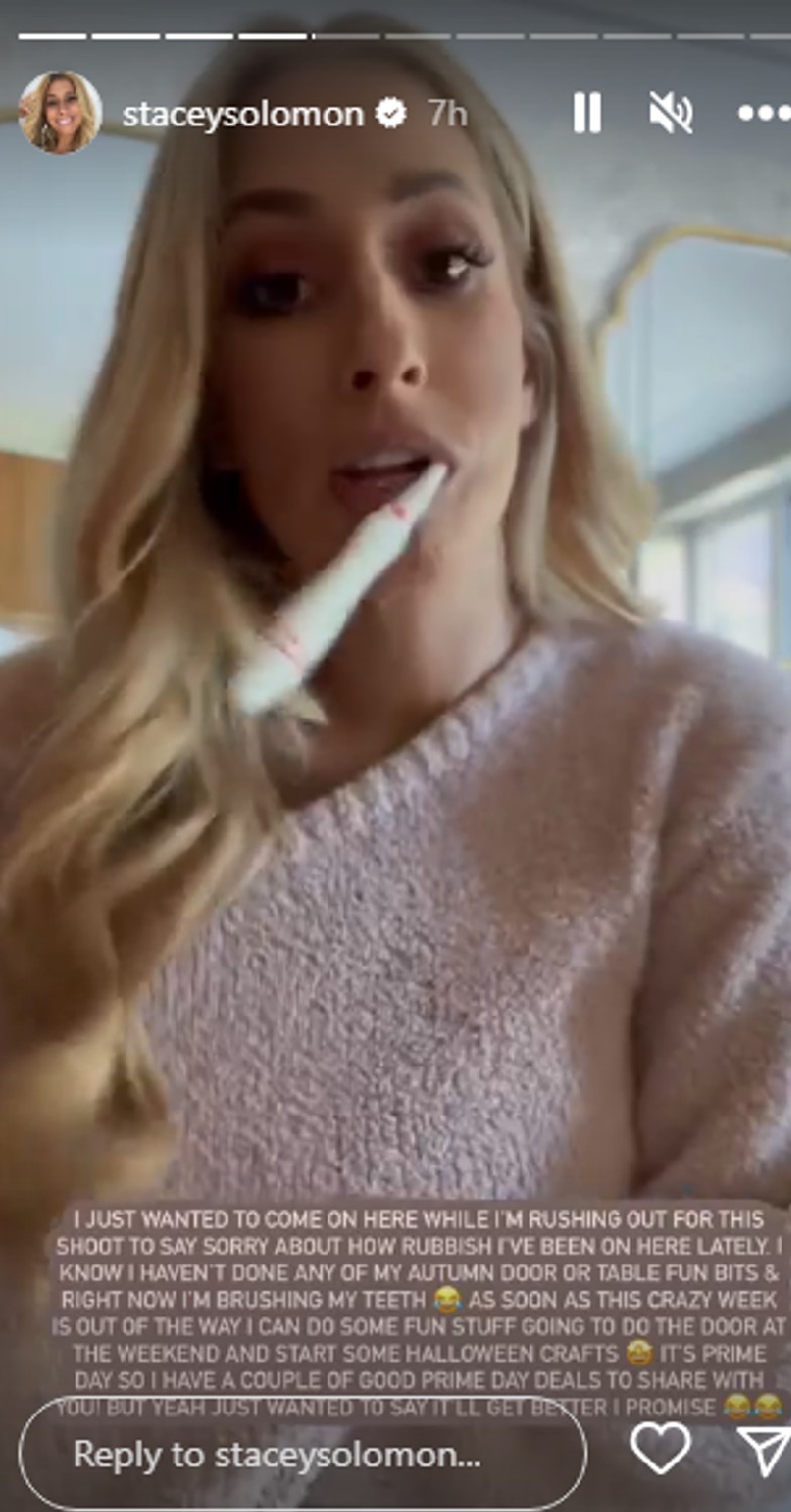 Stacey Solomon brushing her teeth in Instagram video