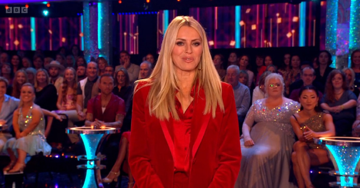 Tess Daly speaking to the camera on Strictly