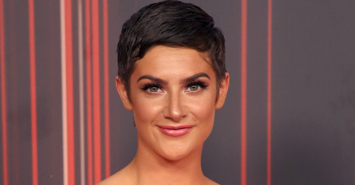 Emmerdale's Isabel is on the red carpet, smiling