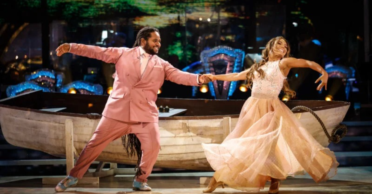 Hamza Yassin dancing on Strictly