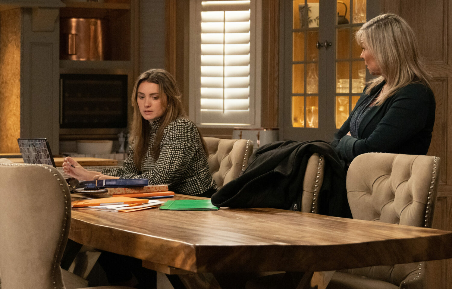 Gabby Thomas looks forlorn as Kim Tate talks to her sternly