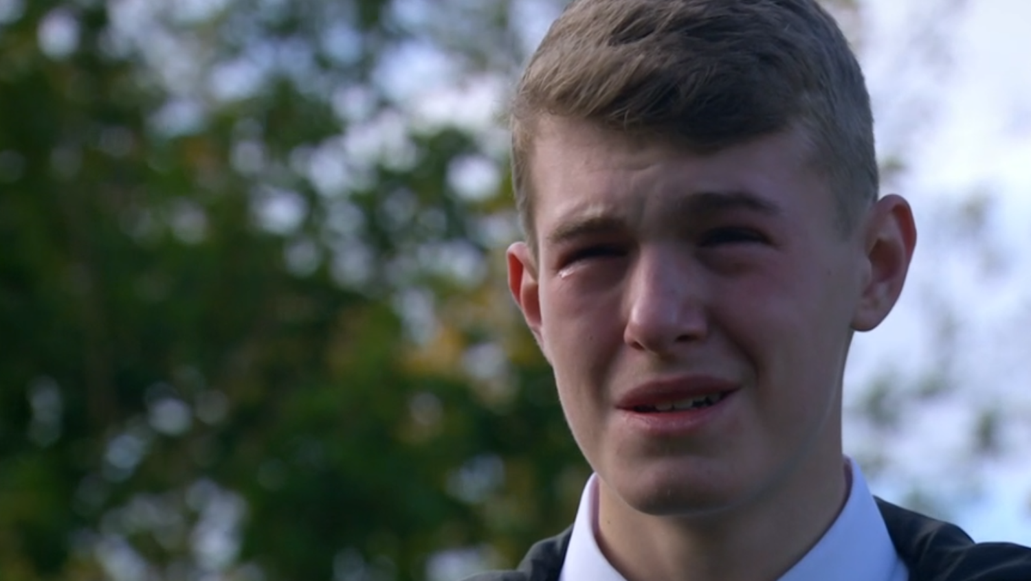Arthur crying in Emmerdale 