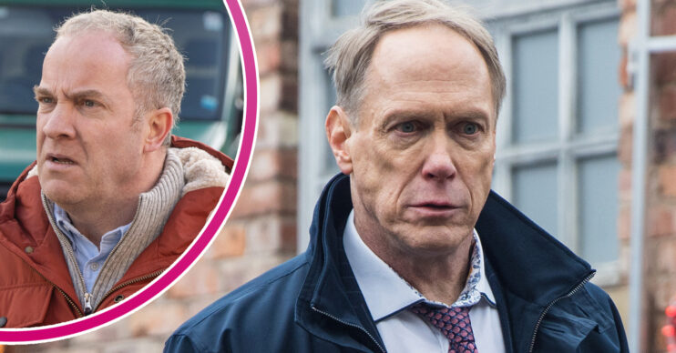 Coronation Street's Stephen is looking furious and, in a bubble, Teddy is looking angry
