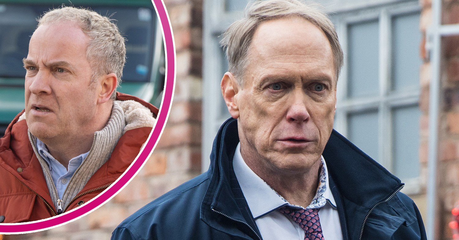 Coronation Street's Stephen is looking furious and, in a bubble, Teddy is looking angry